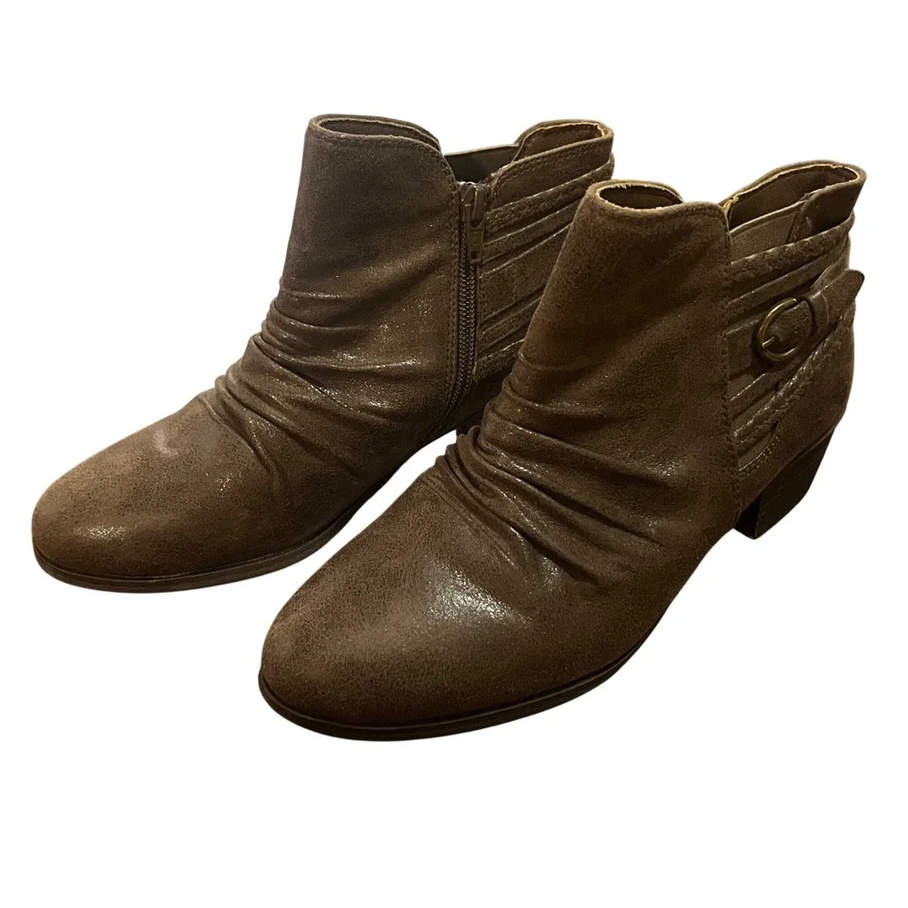 Wearever Newlyn Women Brown Ruched Ankle Boots Metallic Buckle Bootie Size 7.5 M